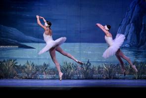Als Eventfotograf im RuhrCongress Bochum beim Ballett-Event "Schwanensee" vom Ukrainian Classical Ballet