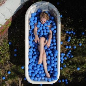 Bällebad Fotoshooting - Fotos im Bällebad machen Spaß