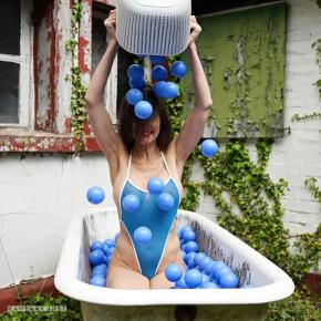 Bällebad Fotoshooting - Fotos im Bällebad machen Spaß