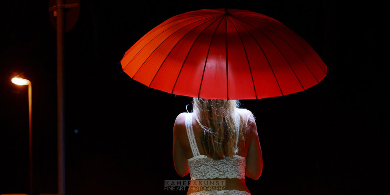Fotoshooting mit magischem Regenschirm