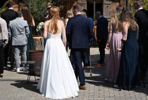 Natürliche Hochzeitsfotos & kreative Hochzeitsfotografie und Hochzeitsreportage vom Hochzeitsfotografen Bochum 💕