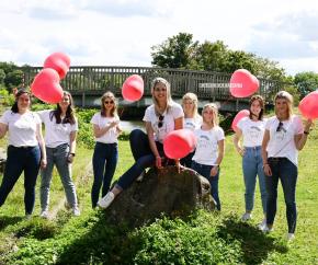 Photos from the hen party in NRW 📸 Photo fun with girlfriends at the hen party photo shoot with individual & group photos!