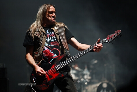 Tom Angelripper ist das Pseudonym von Thomas Such, dem Gründer, Bassisten und Sänger der deutschen Thrash-Metal-Band Sodom