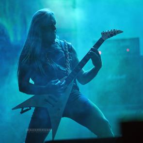 Frank Blackfire ist der Künstlername von Frank Gosdzik, dem Gitarristen der deutschen Thrash-Metal-Band Sodom